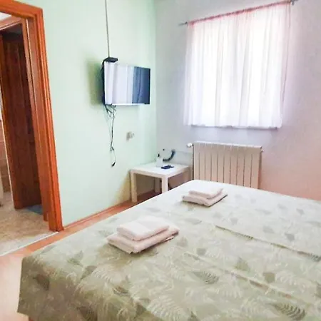 Apartments Sara Podstrana Zewnętrze zdjęcie