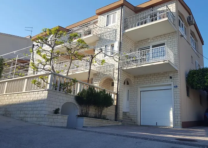 Apartments Sara