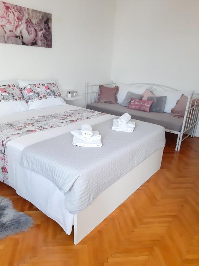 Sara Apartament